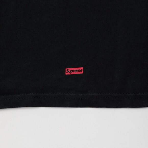 Supreme X Hanes Black T-Shirt (Essential) 🖤🔥 - Picture 3 of 5